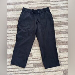 Lululemon Black Capri Pants